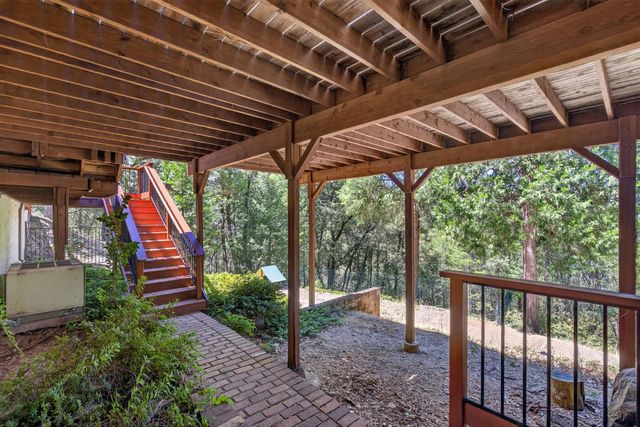 655 Secret Town Ln, Colfax, CA 95713