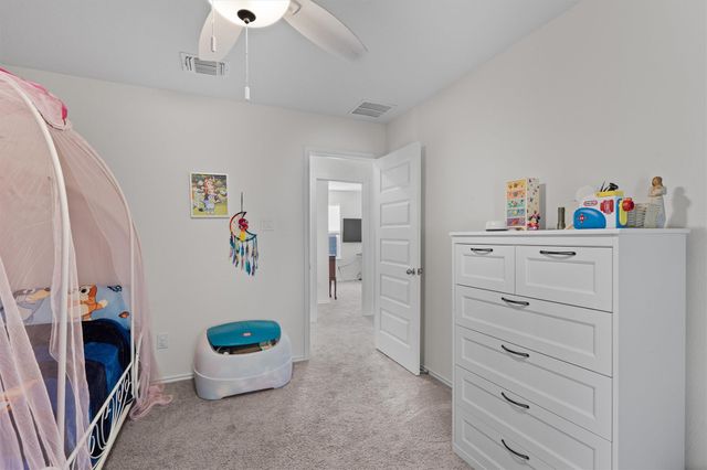 212 Katie Elder DR, Jarrell, TX 76537