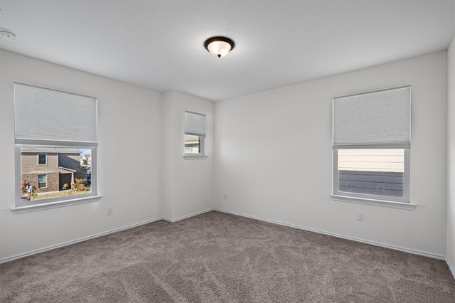 212 Katie Elder DR, Jarrell, TX 76537