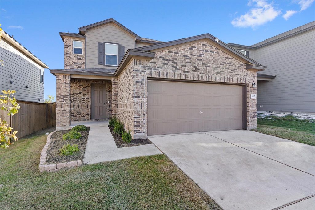 212 Katie Elder DR, Jarrell, TX 76537