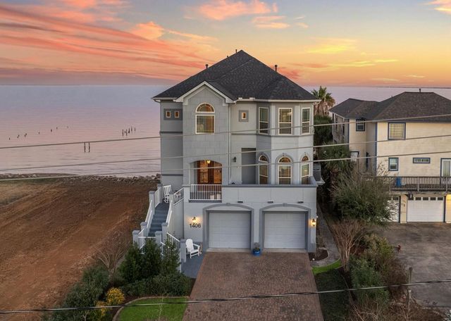 1406 Todville Road, Seabrook, TX 77586