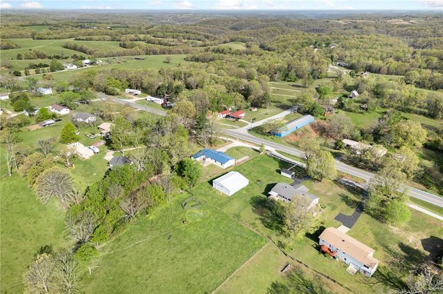 7516 Highway 7 N, Harrison, AR 72601