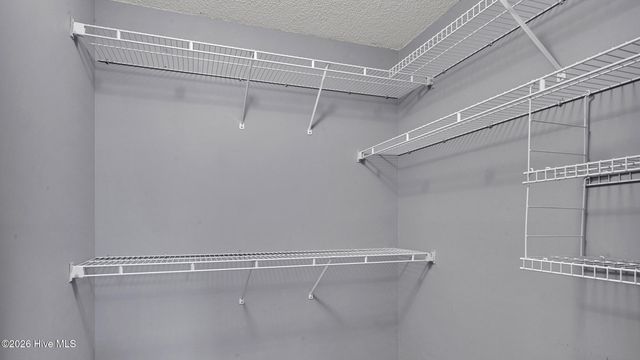 3923 Sterling Pointe Drive Mm4, Winterville, NC 28590