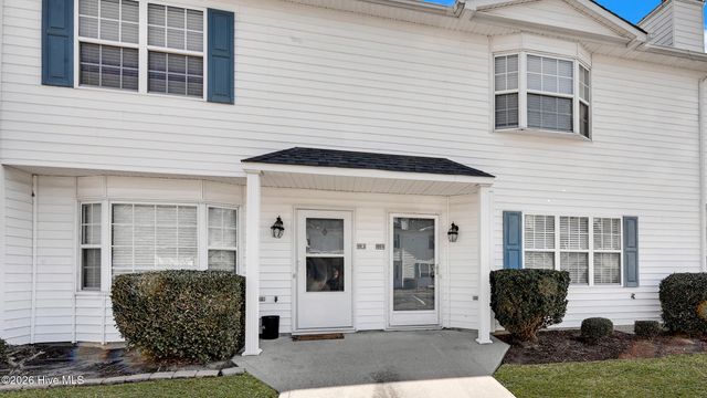 3923 Sterling Pointe Drive Mm4, Winterville, NC 28590