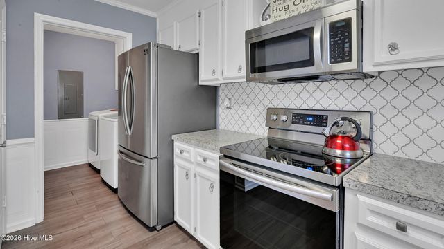 3923 Sterling Pointe Drive Mm4, Winterville, NC 28590