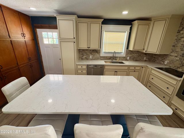 106 DOTTIE Court, Interlachen, FL 32148