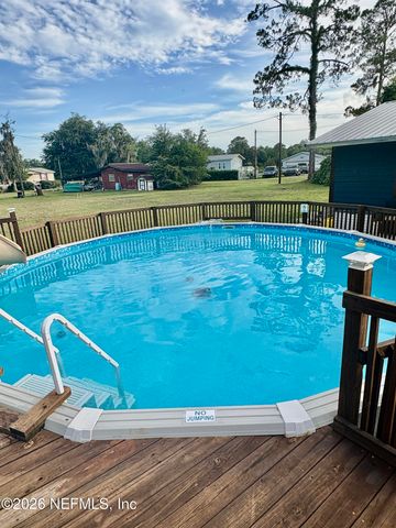106 DOTTIE Court, Interlachen, FL 32148