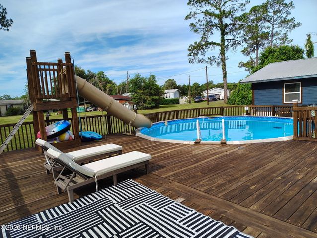 106 DOTTIE Court, Interlachen, FL 32148