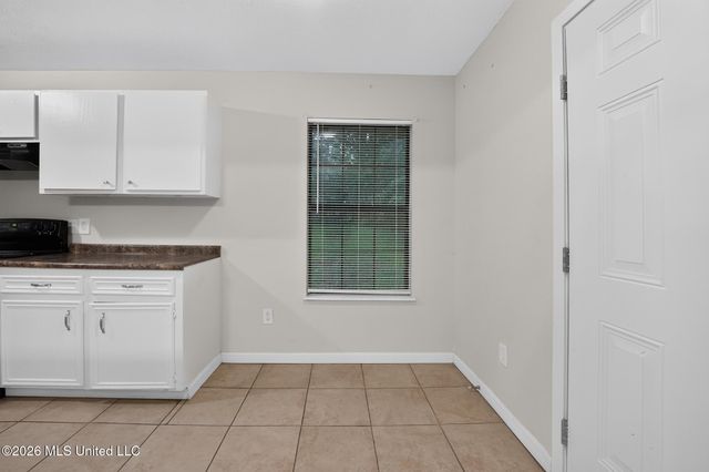 1407 Summit Avenue, Jackson, MS 39212
