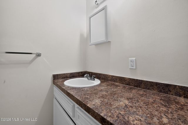 1407 Summit Avenue, Jackson, MS 39212