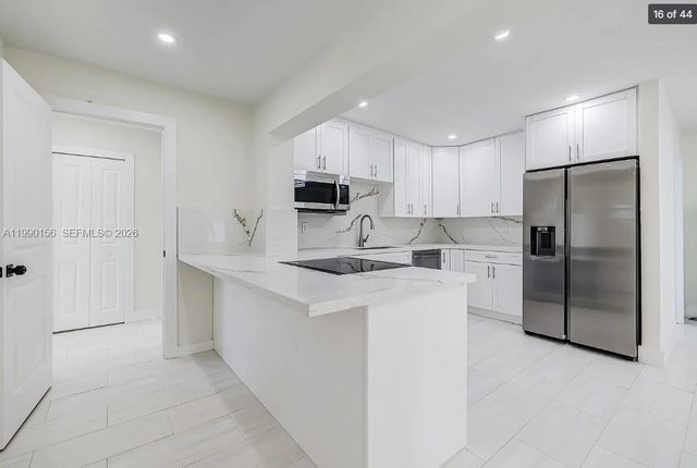 865 W 72nd Pl 865, Hialeah, FL 33014