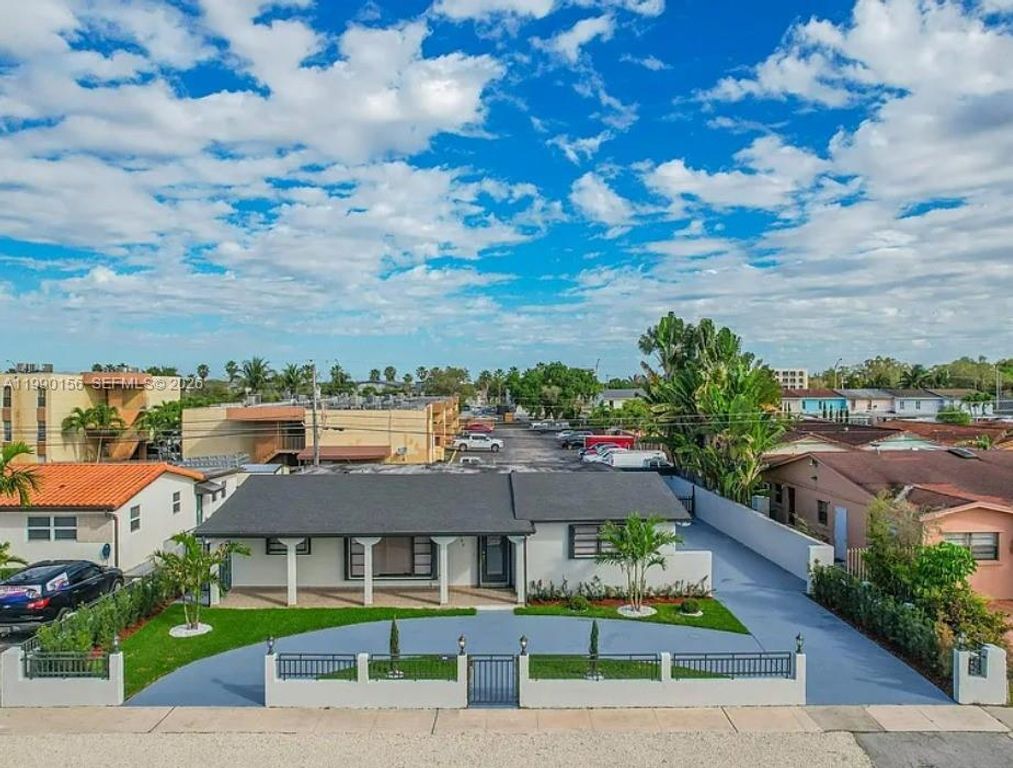 865 W 72nd Pl 865, Hialeah, FL 33014