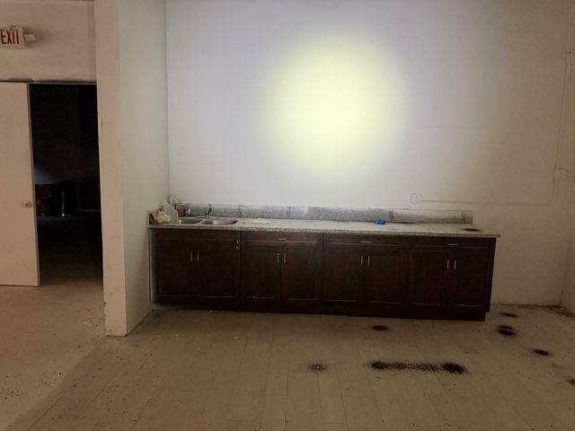102 NW 22ND Avenue, Miami, FL 33125