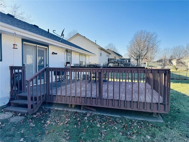 506 South Street, Grain Valley, MO 64029