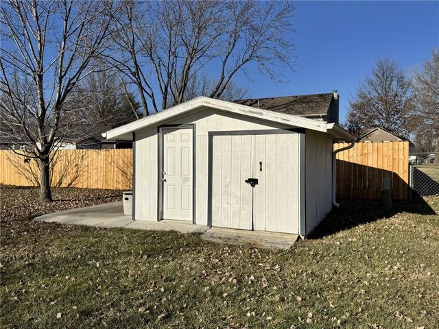 506 South Street, Grain Valley, MO 64029