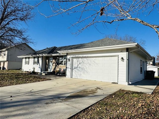 506 South Street, Grain Valley, MO 64029