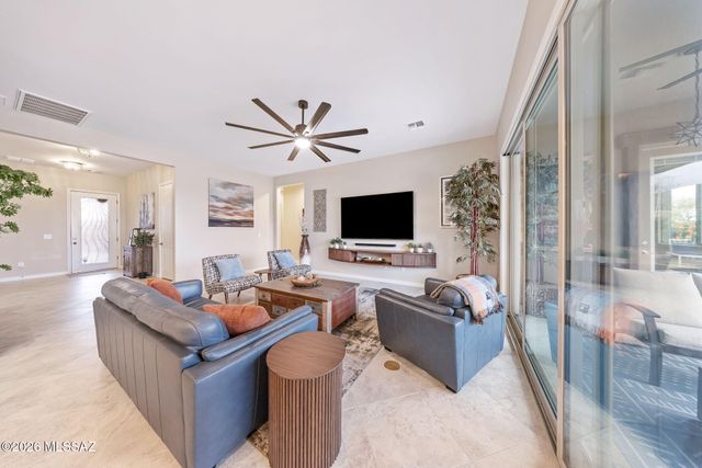 7104 W Foothills Acacia Place, Marana, AZ 85658