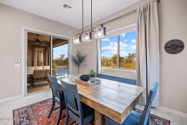 7104 W Foothills Acacia Place, Marana, AZ 85658