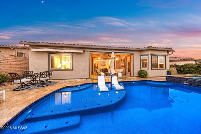 7104 W Foothills Acacia Place, Marana, AZ 85658