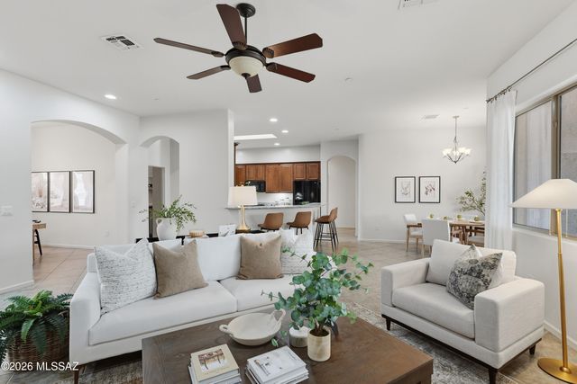 12269 N Washbed Drive, Oro Valley, AZ 85755