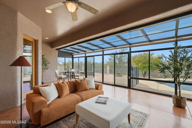 12269 N Washbed Drive, Oro Valley, AZ 85755