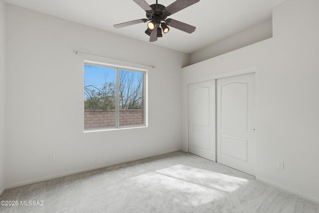 12269 N Washbed Drive, Oro Valley, AZ 85755