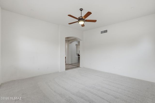 12269 N Washbed Drive, Oro Valley, AZ 85755