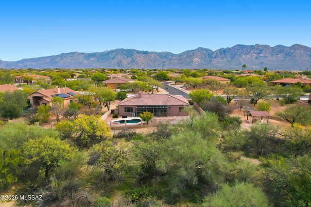 12269 N Washbed Drive, Oro Valley, AZ 85755