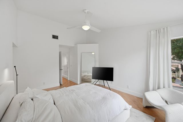 5205 Majorca Club Drive, Boca Raton, FL 33486