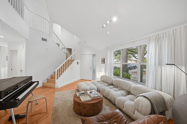 5205 Majorca Club Drive, Boca Raton, FL 33486