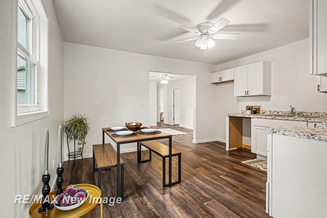 1382 Flanders Drive, Saginaw, MI 48604