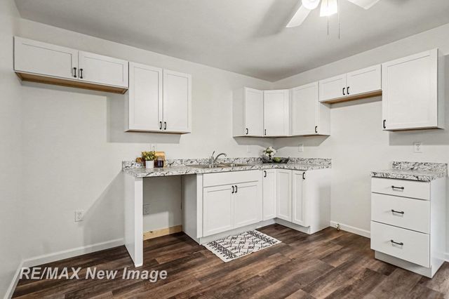 1382 Flanders Drive, Saginaw, MI 48604