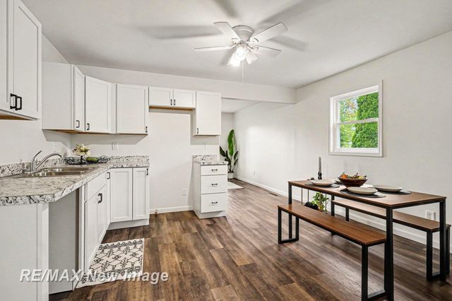 1382 Flanders Drive, Saginaw, MI 48604