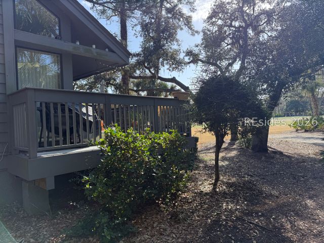 59 Carnoustie Rd Apt 239, Hilton Head Island, SC 29928