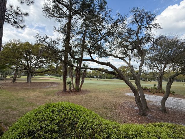 59 Carnoustie Rd Apt 239, Hilton Head Island, SC 29928