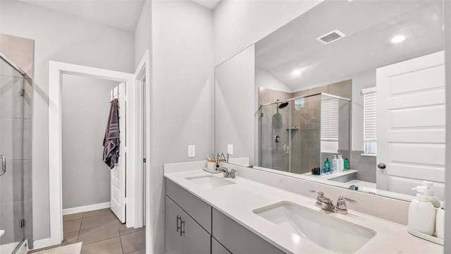 10520 Deussen Lane, Texas City, TX 77591