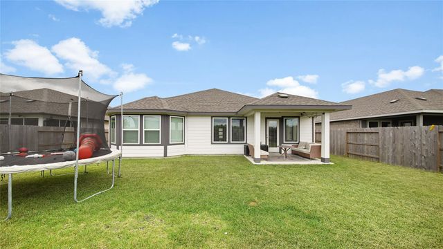 10520 Deussen Lane, Texas City, TX 77591