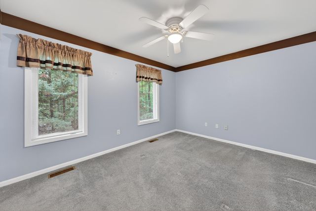 107 Creeden DR, Moneta, VA 24121
