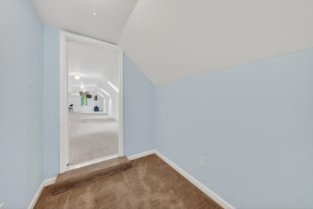 107 Creeden DR, Moneta, VA 24121