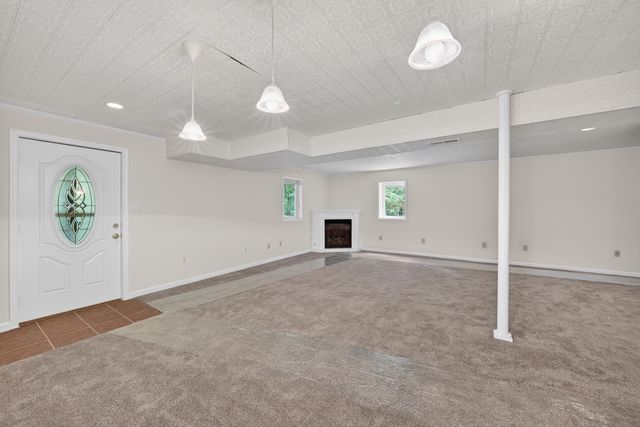 107 Creeden DR, Moneta, VA 24121