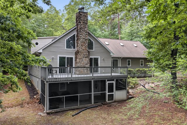 107 Creeden DR, Moneta, VA 24121