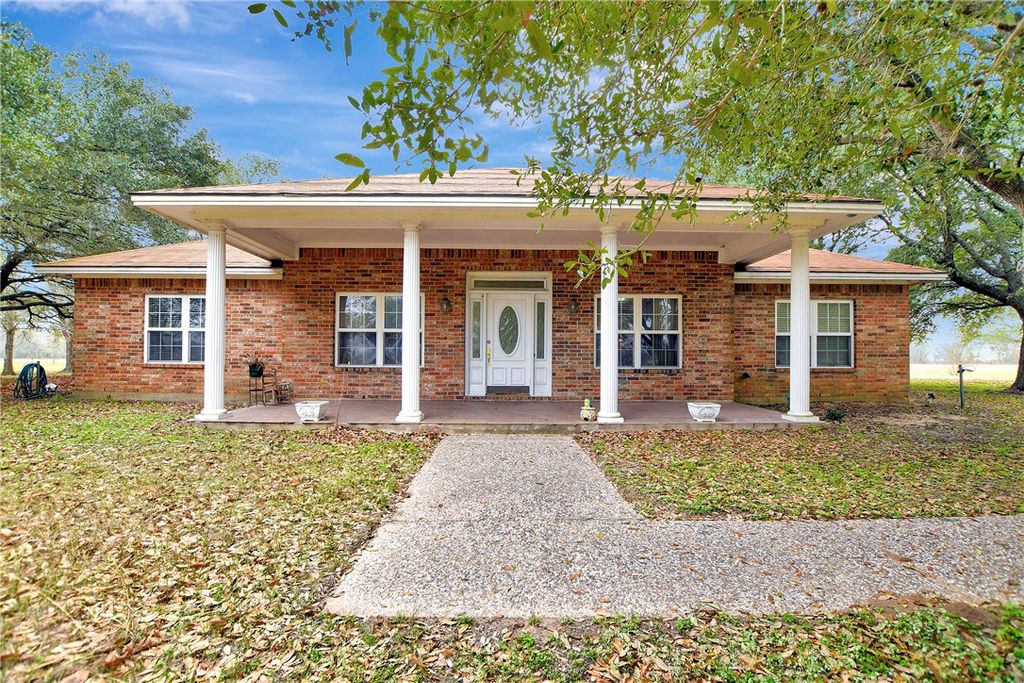 9310 South Business 6, Navasota, TX 77868 — photo 5