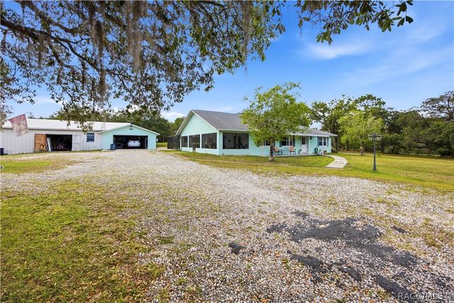6175 S Canna Lily Avenue, Homosassa, FL 34446