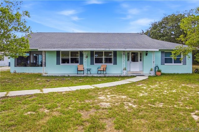 6175 S Canna Lily Avenue, Homosassa, FL 34446