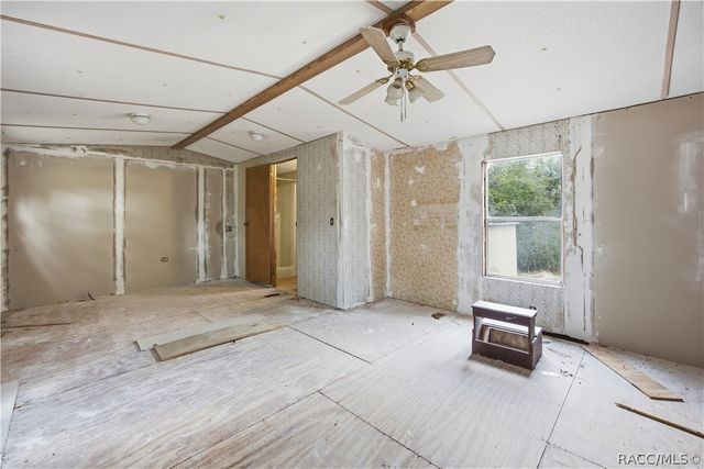 6175 S Canna Lily Avenue, Homosassa, FL 34446
