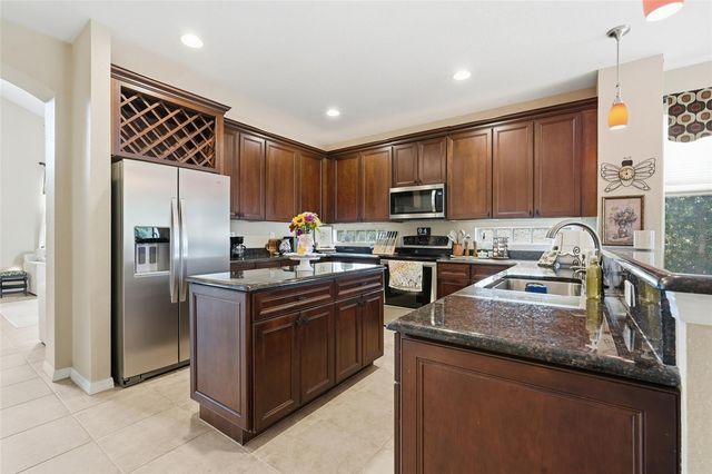 3565 MALAGROTTA CIRCLE, Cape Coral, FL 33909