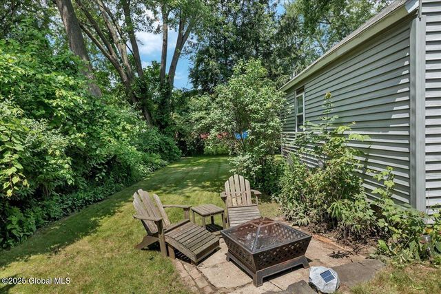 143 Manchester Road, Schenectady, NY 12304