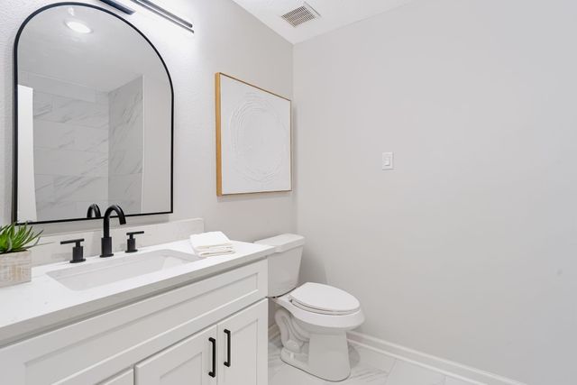 16811 Pheasant Ridge, Sugar Land, TX 77498