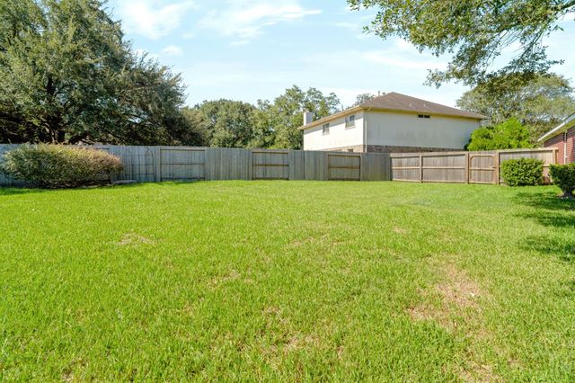 16811 Pheasant Ridge, Sugar Land, TX 77498