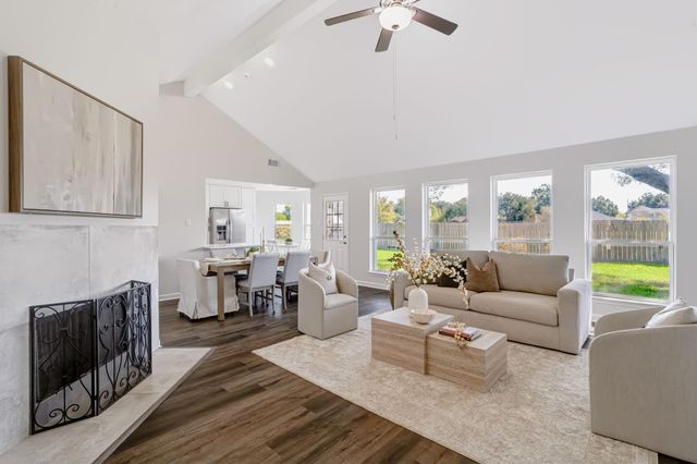 16811 Pheasant Ridge, Sugar Land, TX 77498